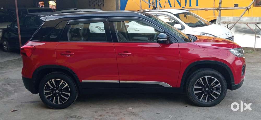Maruti Suzuki Vitara Brezza Zxi + Mt Dual Tone, 2020, Petrol