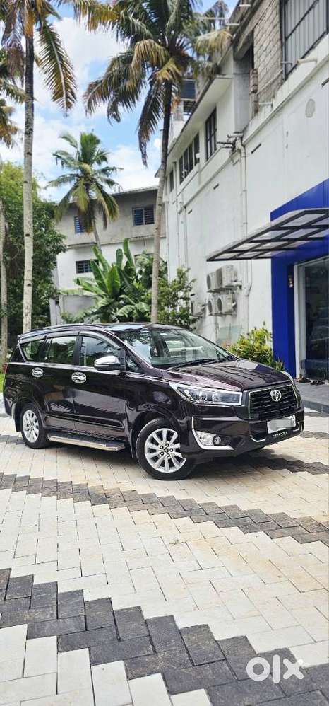 Toyota Innova Crysta 2.8z Automatic, 2018, Diesel