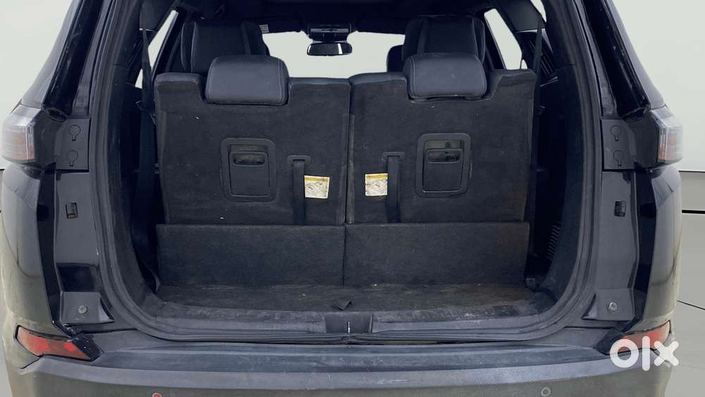 Tata Safari 2.0 Kryotec Xza Plus (o) Red Dark Edition, 2023, Diesel
