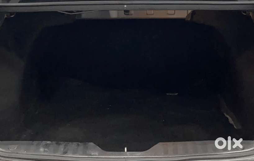 Maruti Suzuki Ciaz 1.5 Alpha Shvs Petrol, 2018, Petrol