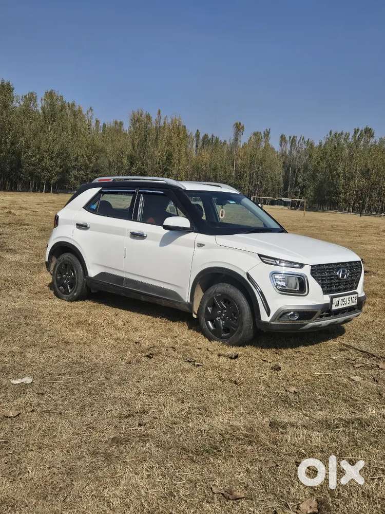 Hyundai Venue 2020 Car Available