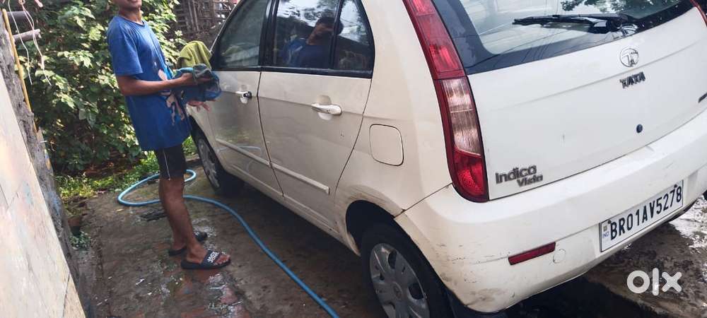 Tata Indica Vista Aura 1.3 Quadrajet (abs), 2010, Diesel