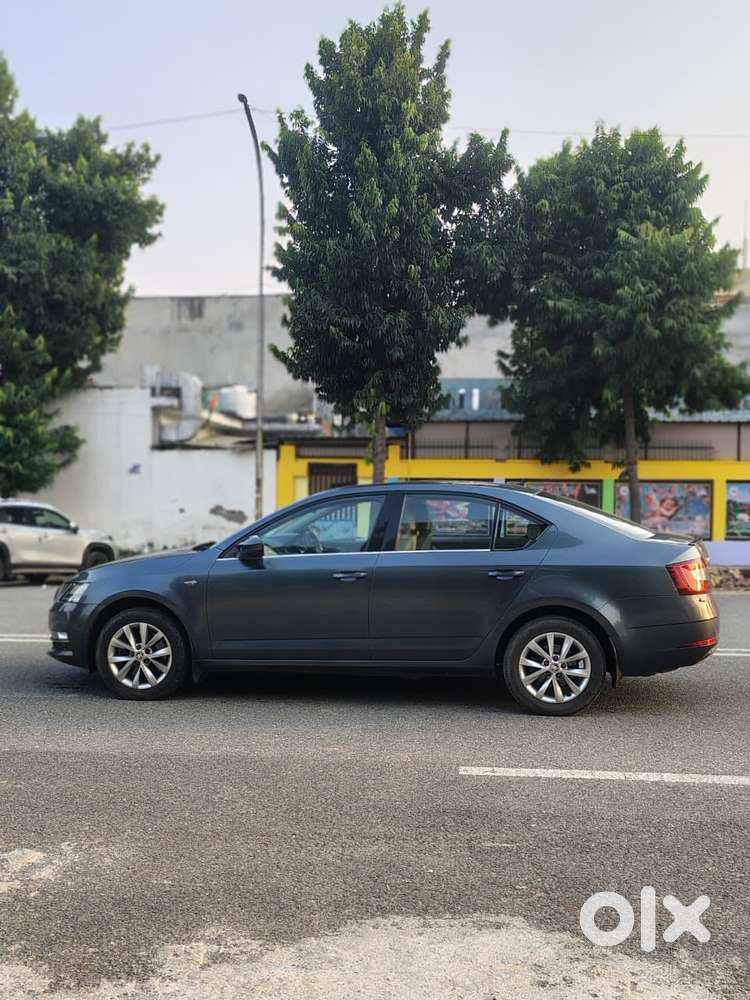 Skoda Octavia Facelift Essence, 2018, Petrol
