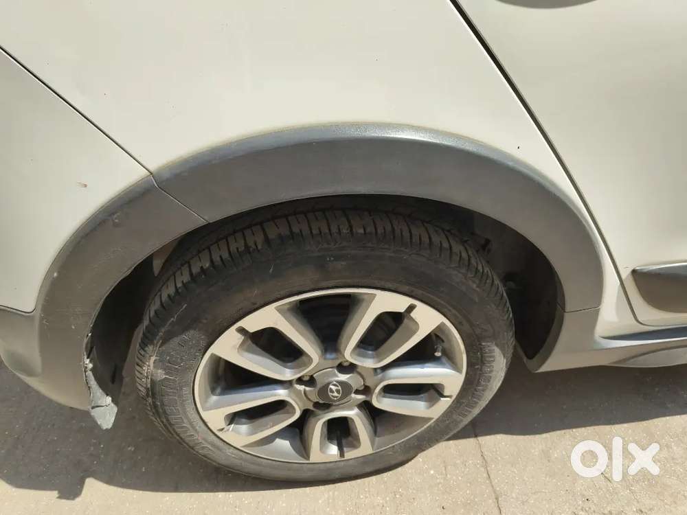 Hyundai I20 Active 2016 Petrol Well Maintained