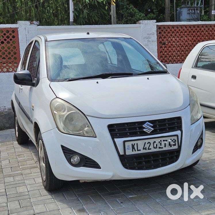 Maruti Suzuki Ritz Lxi, 2012, Petrol