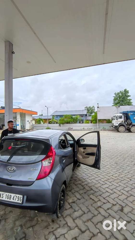Hyundai Eon 1.0 Magna Petrol Manual 2012