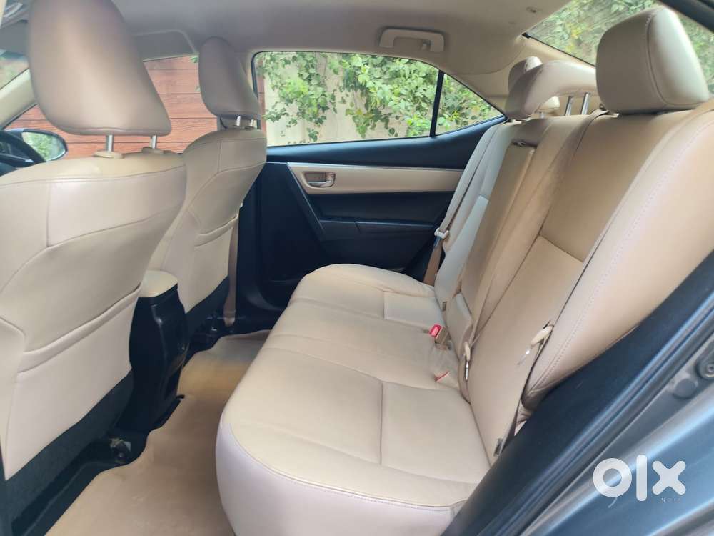 Toyota Corolla Altis Vl At, 2016, Petrol
