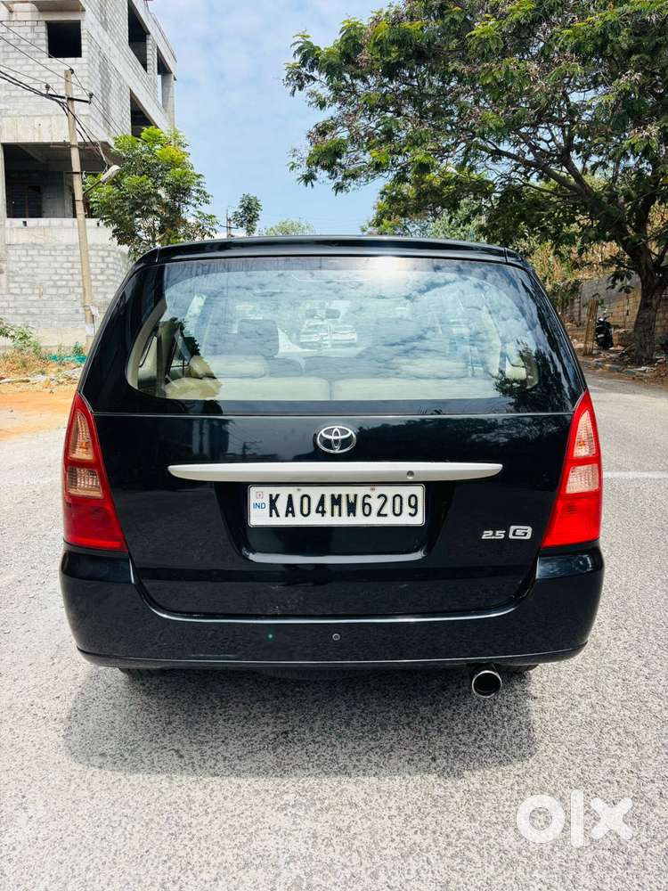 Toyota Innova 2009-2011 2.5 E 8 Str, 2009, Diesel