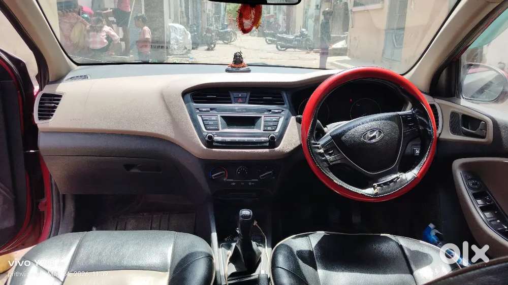 Hyundai I20 2018 Cng & Hybrids 92300 Km Driven