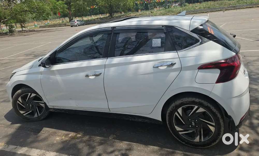 Well Maintained Car With All Company Records