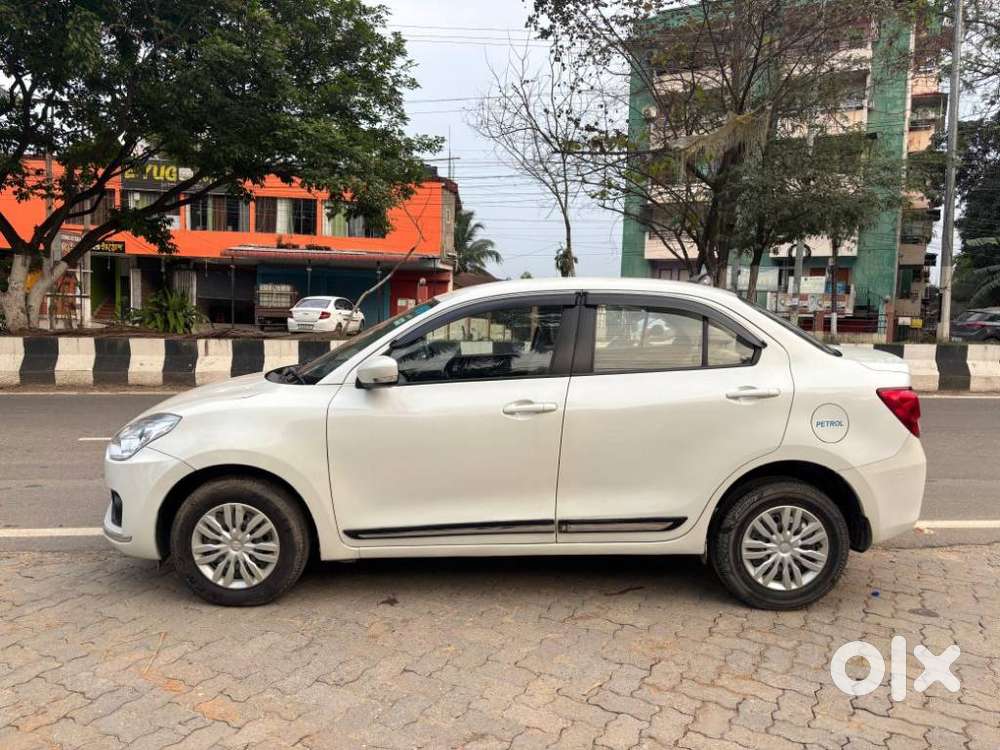 Maruti Suzuki Dzire 1.2 Vxi, 2020, Petrol