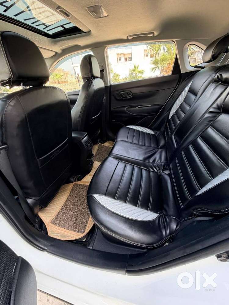 Hyundai Elite I20 1.2 Asta (o) Cvt, 2023, Petrol