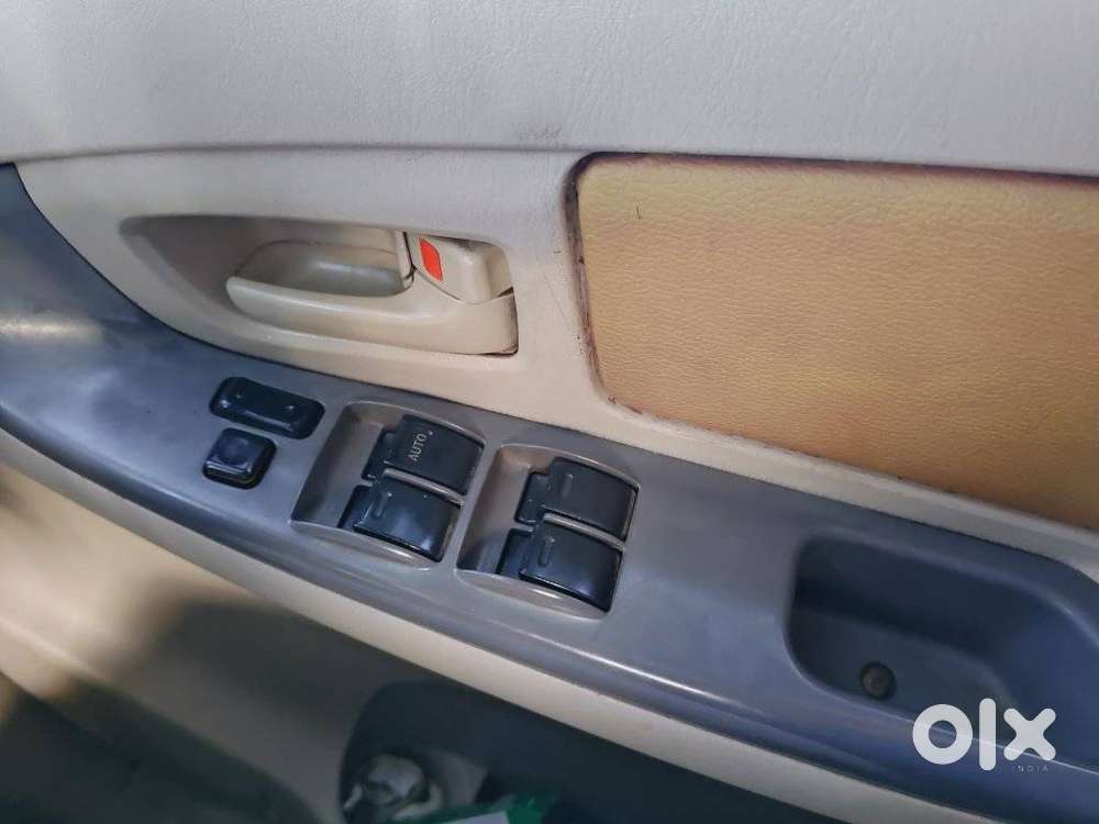 Toyota Innova 2.5 G (diesel) 8 Seater, 2007, Diesel