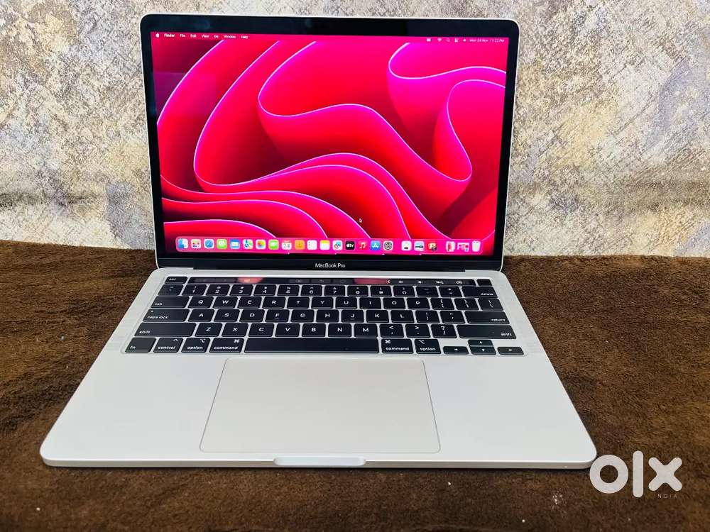 Pro 16gb Ram 1000Gb ssd Apple MacBook pro 13inch 2020 model