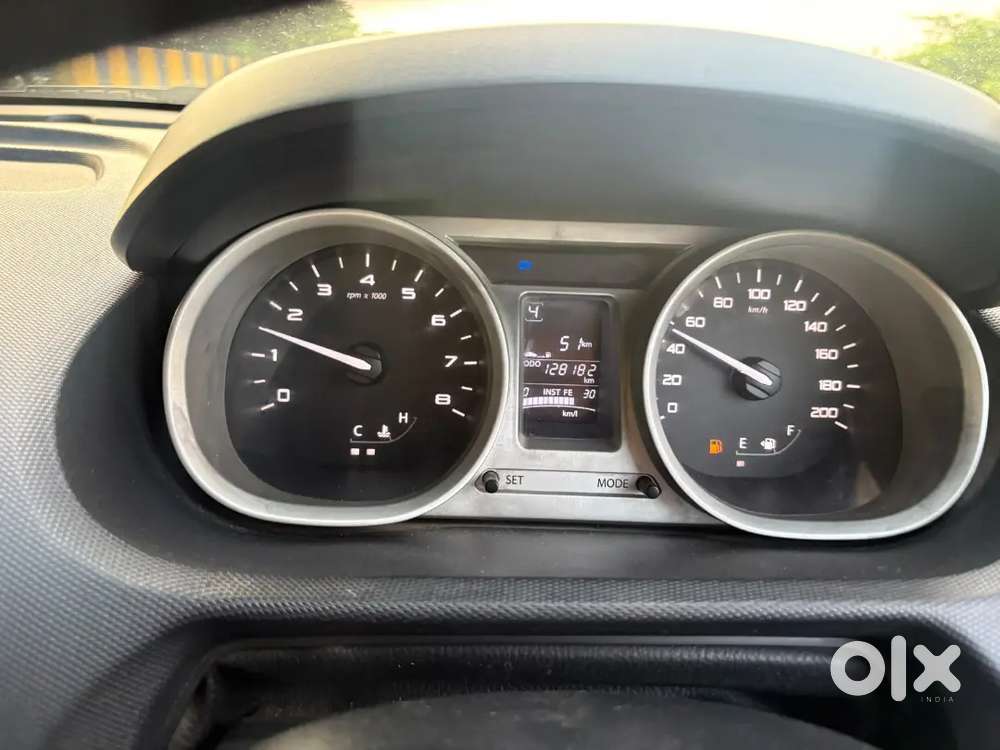 Tata Tiago 2017 Petrol 128200 Km Driven