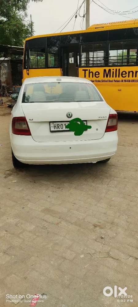 Skoda Rapid Elegance 2012