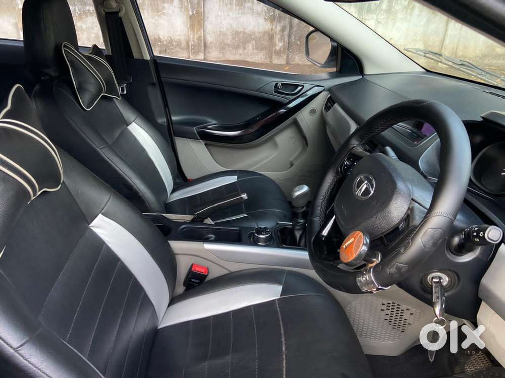 Tata Nexon 1.2 Revotron Xm (s), 2018, Petrol