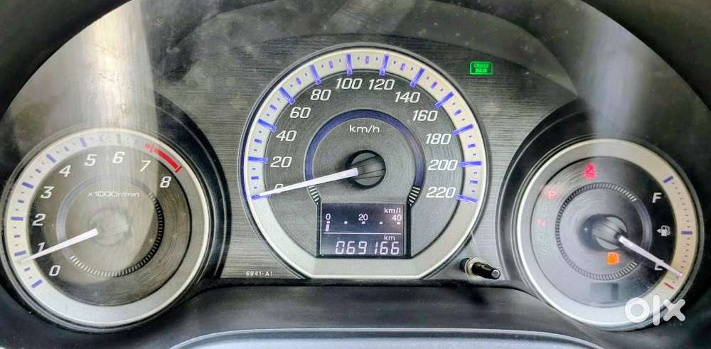 Honda City V At Sunroof I-vtec, 2013, Petrol