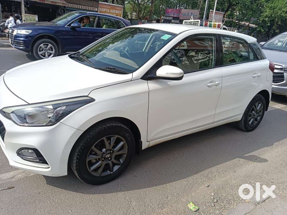 Hyundai I20 Sportz Plus Dual Tone, 2020, Petrol