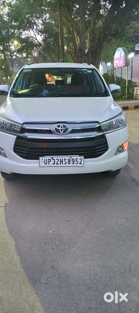 Toyota Innova Crysta 2.4 V, 2017, Diesel