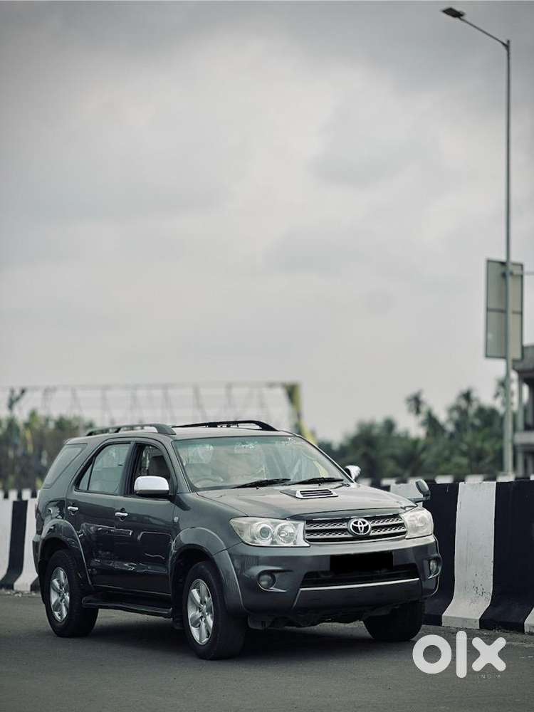 Toyota Fortuner 2010 Diesel Well Maintained