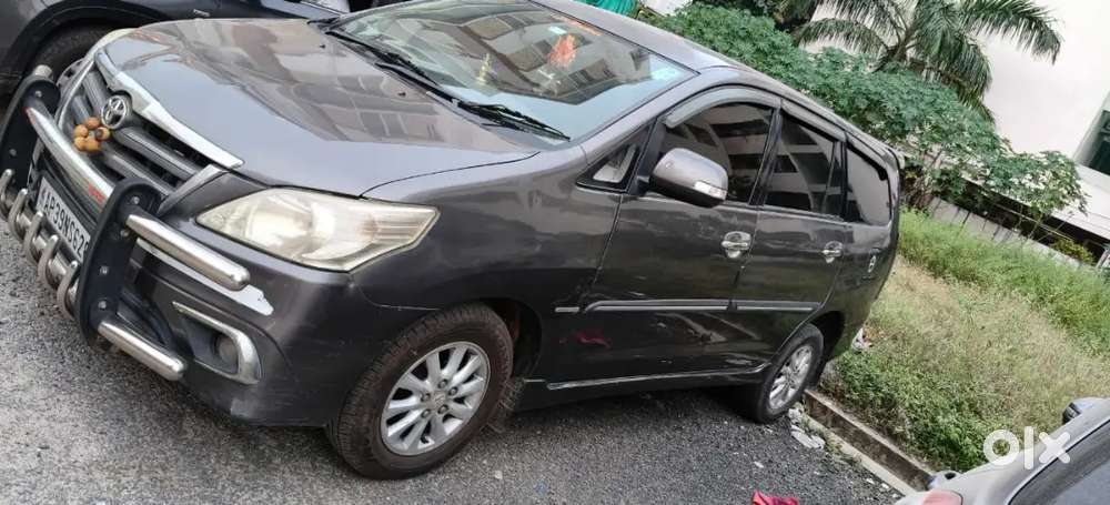 Toyota Innova Diesel 2013