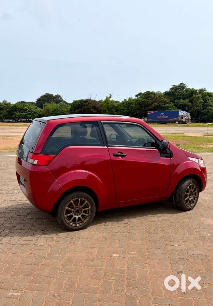 Mahindra E2o Reva Electric