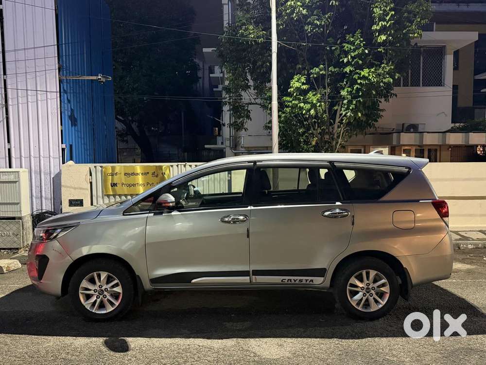 Toyota Innova Crysta 2.4 V, 2017, Diesel