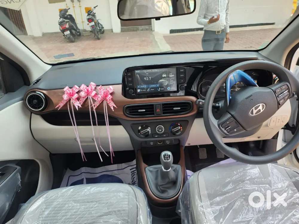 Hyundai Aura 1.2 2026 Manual