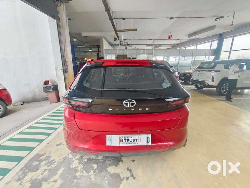 Tata Altroz 1.2 Xt, 2022, Petrol