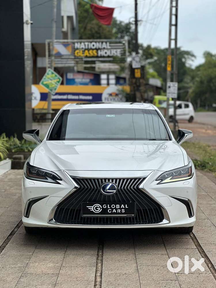 Lexus Es 300h Luxury, 2021, Cng & Hybrids