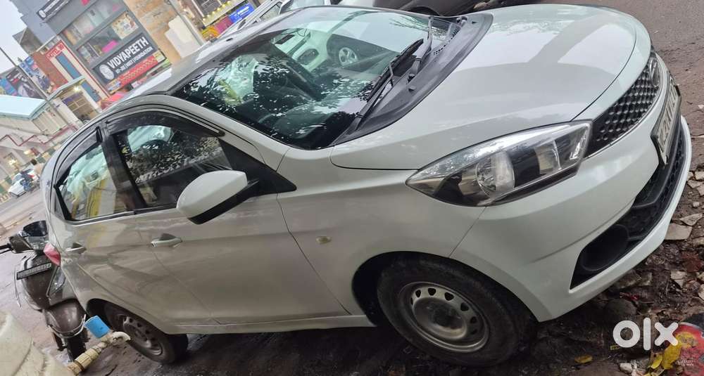 Tata Tiago 1.2 Revotron Xe Option, 2016, Petrol