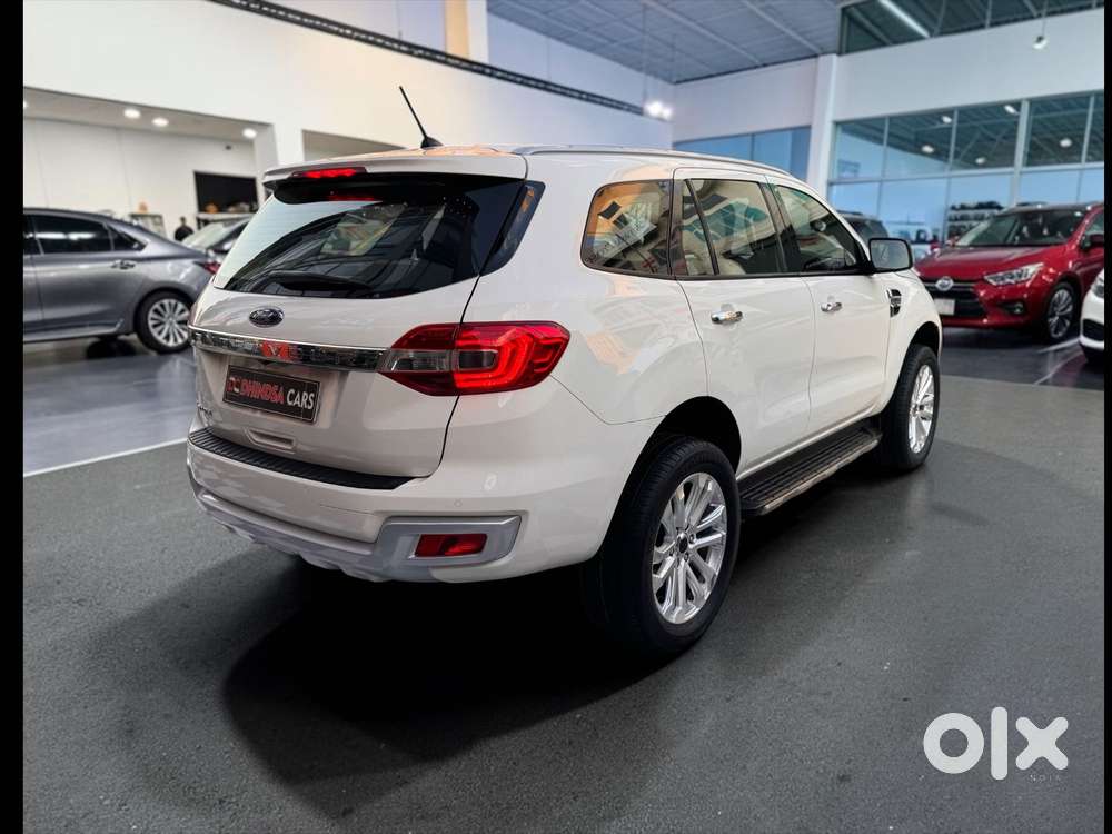 Ford Endeavour 2.2 Titanium At 4x2, 2018, Diesel