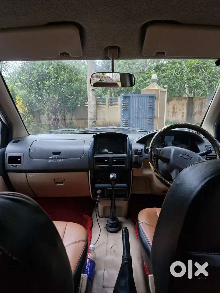 Chevrolet Tavera Neo 2015