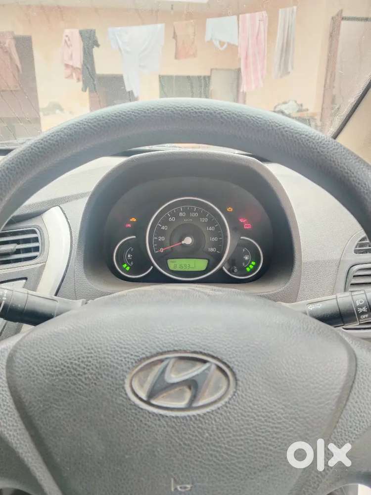 Hyundai Eon 2014 Lpg Well Maintained All Thing Are Working