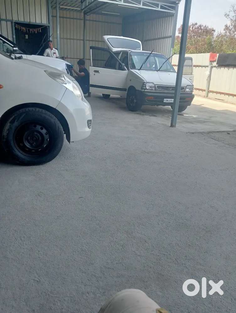Maruti Suzuki 800 Std 2000