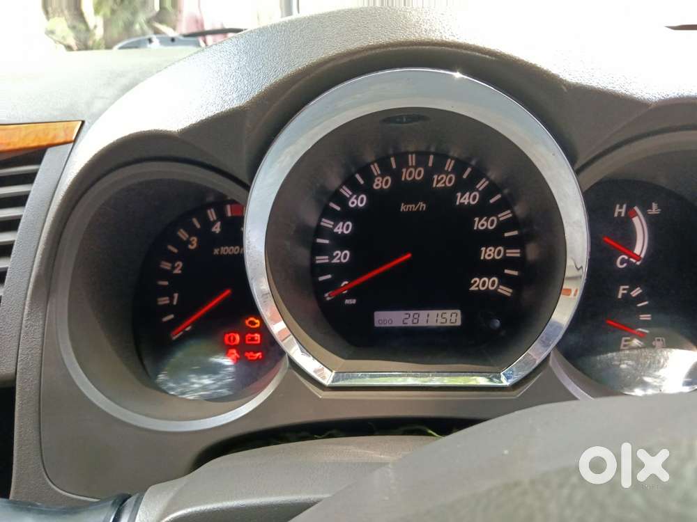 Toyota Fortuner 2011-2016 4x2 Manual, 2011, Diesel