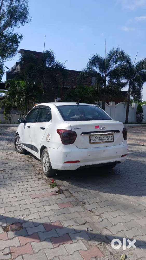 Hyundai Xcent 2015 Diesel Well Maintained