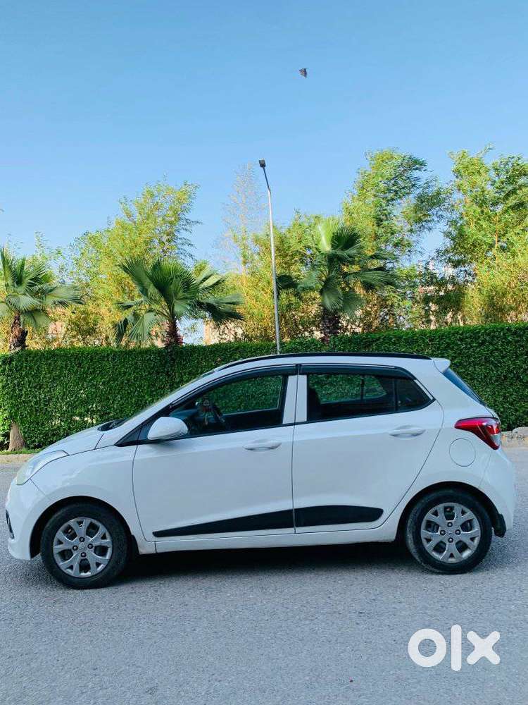 Hyundai Grand I10 2013-2016 Sportz, 2015, Cng & Hybrids