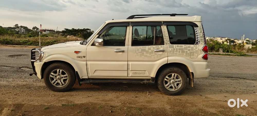 Mahindra Scorpio 2015 4wd