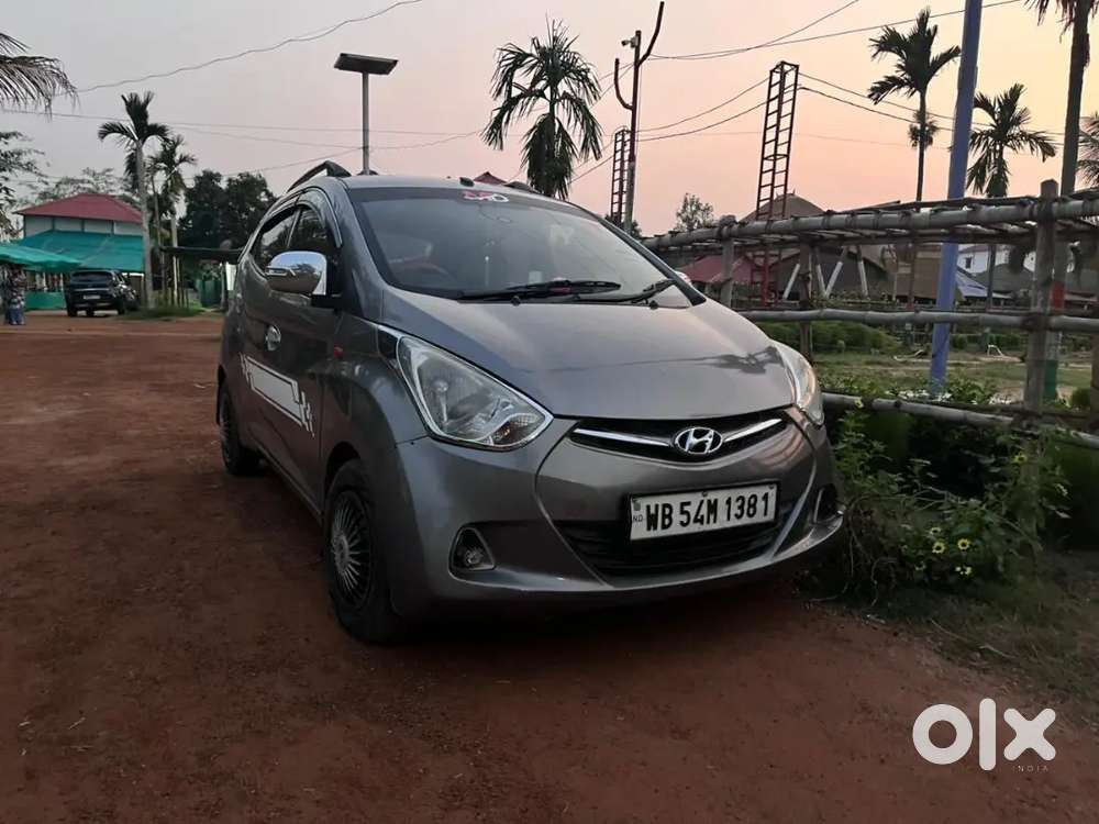 Hyundai Eon  Petrol 67000 Km Driven