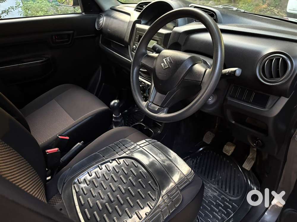 Maruti Suzuki S-presso Vxi Opt, 2022, Petrol