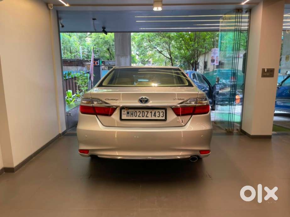 Toyota Camry Hybrid, 2015, Electric