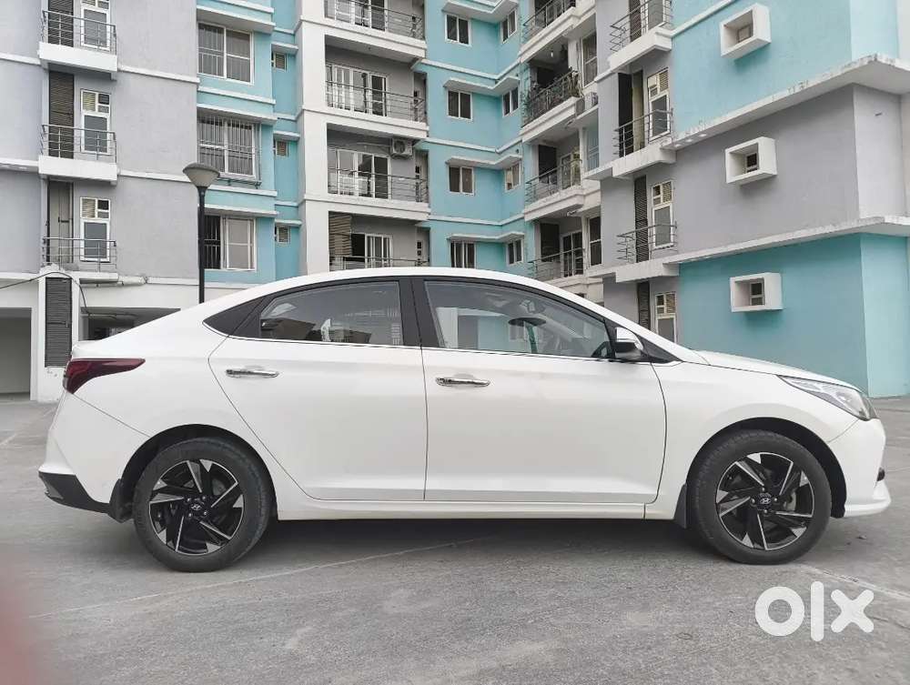 Hyundai Verna 1.5 Crdi Mt Sx(o)