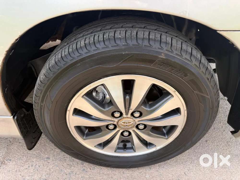 Toyota Innova, 2015, Diesel