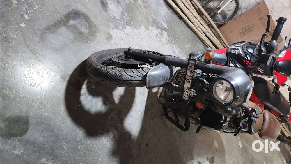 Jawa Perak 2021 bike