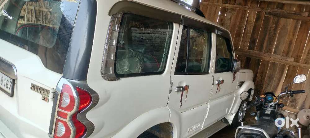 Mahindra Scorpio 2018 Diesel 70600 Km Driven