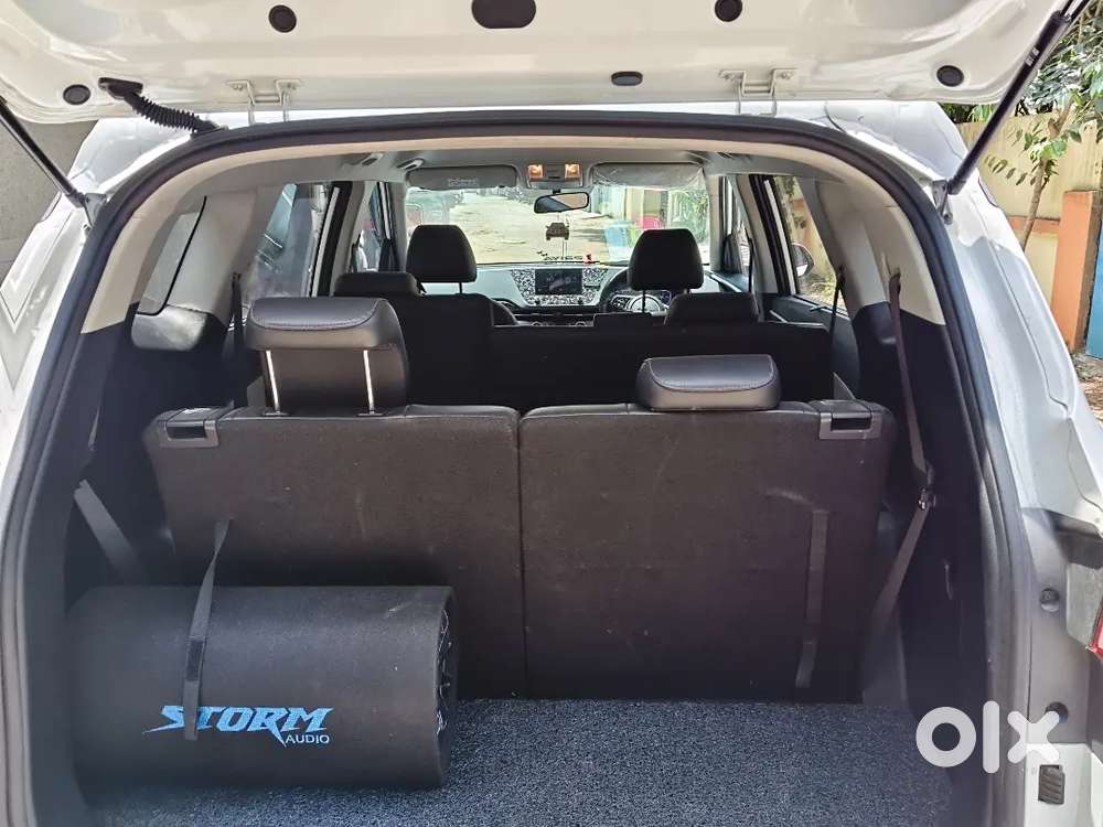 Kia Carens Petrol 2025 Manual 48488 Km 7-seater