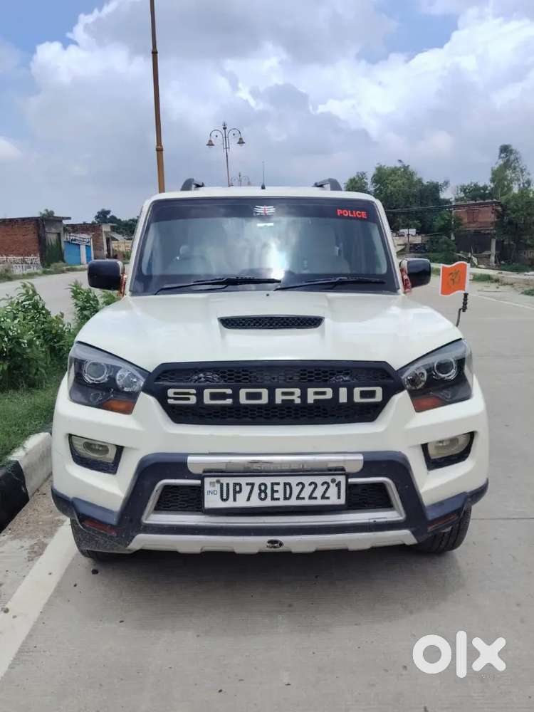 Mahindra Scorpio 2015 2.2 S10
