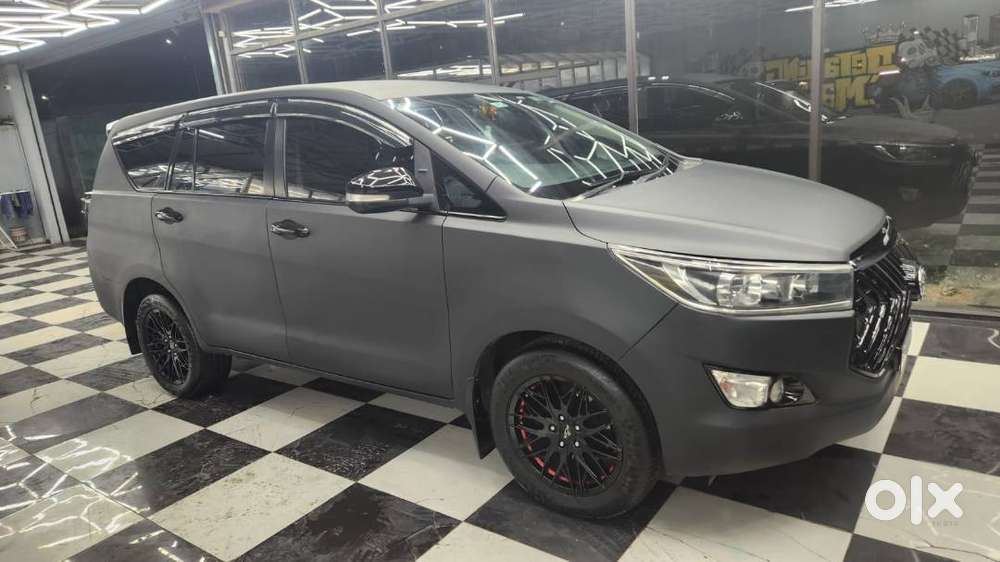 Innova Crysta Automatic 2016 Less Driven